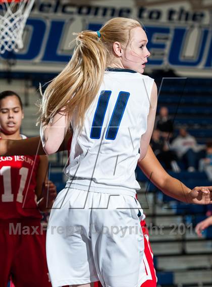 Thumbnail 3 in Regis Jesuit @ Legend photogallery.