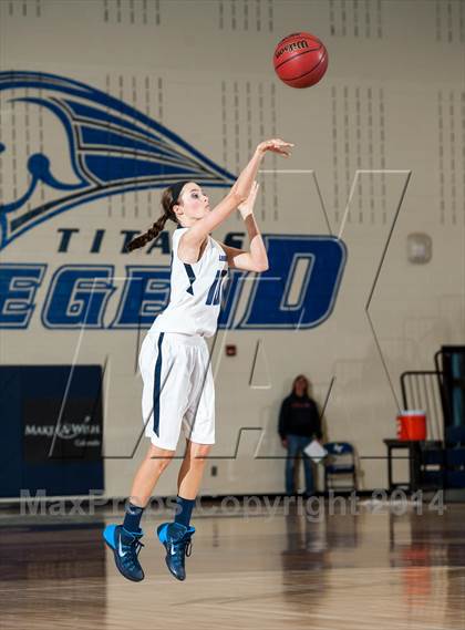 Thumbnail 3 in Regis Jesuit @ Legend photogallery.
