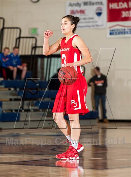 Thumbnail 2 in Regis Jesuit @ Legend photogallery.