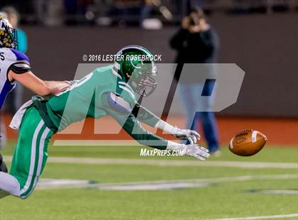 Thumbnail 3 in Navarro vs. Cuero (UIL 4A Quarterfinal) photogallery.