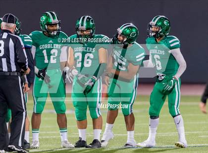 Thumbnail 1 in Navarro vs. Cuero (UIL 4A Quarterfinal) photogallery.