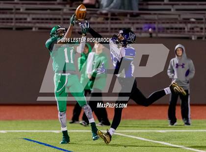 Thumbnail 3 in Navarro vs. Cuero (UIL 4A Quarterfinal) photogallery.