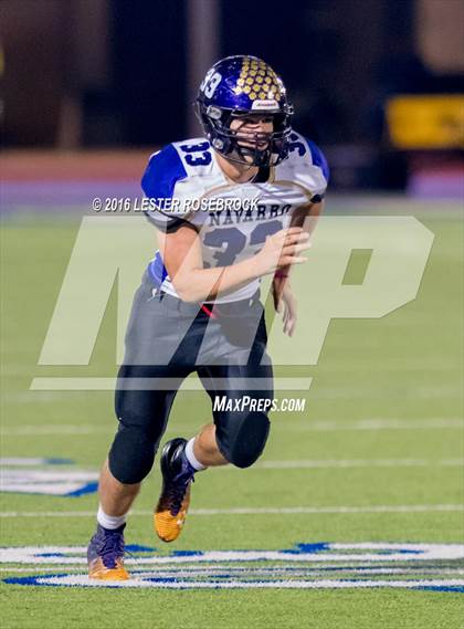 Thumbnail 2 in Navarro vs. Cuero (UIL 4A Quarterfinal) photogallery.