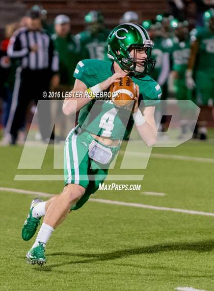Thumbnail 2 in Navarro vs. Cuero (UIL 4A Quarterfinal) photogallery.