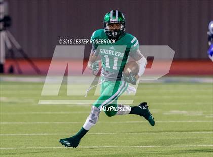 Thumbnail 3 in Navarro vs. Cuero (UIL 4A Quarterfinal) photogallery.