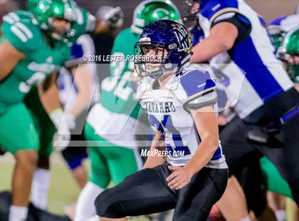 Thumbnail 2 in Navarro vs. Cuero (UIL 4A Quarterfinal) photogallery.