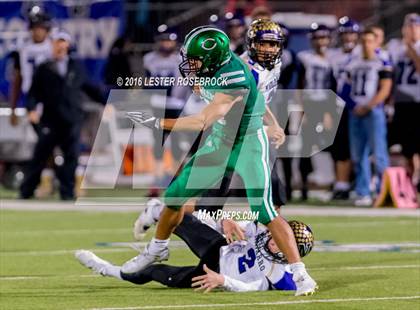 Thumbnail 3 in Navarro vs. Cuero (UIL 4A Quarterfinal) photogallery.