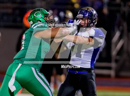 Thumbnail 3 in Navarro vs. Cuero (UIL 4A Quarterfinal) photogallery.