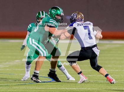 Thumbnail 2 in Navarro vs. Cuero (UIL 4A Quarterfinal) photogallery.