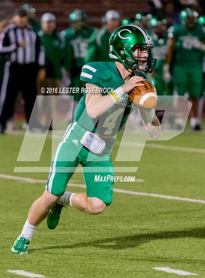 Thumbnail 3 in Navarro vs. Cuero (UIL 4A Quarterfinal) photogallery.