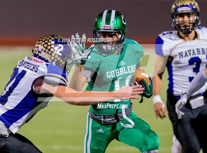 Thumbnail 1 in Navarro vs. Cuero (UIL 4A Quarterfinal) photogallery.