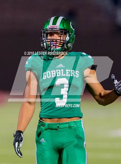 Thumbnail 3 in Navarro vs. Cuero (UIL 4A Quarterfinal) photogallery.