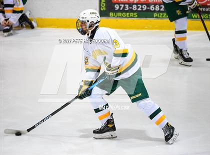 Thumbnail 1 in Morris Knolls @ Morristown-Beard photogallery.