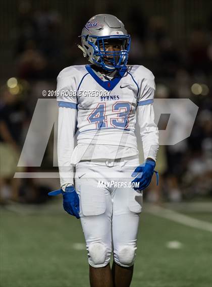 Thumbnail 2 in Byrnes vs. Spartanburg photogallery.