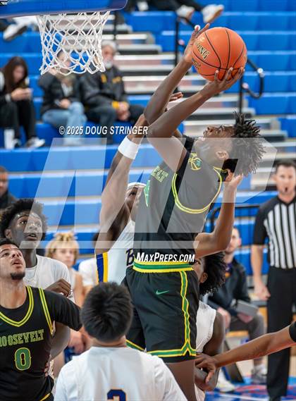 Thumbnail 3 in Oakland Tech vs. Roosevelt (NORCAL ULTIMATE CHALLENGE) photogallery.