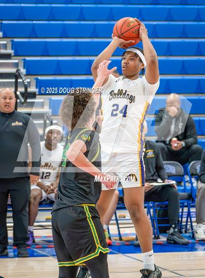 Thumbnail 1 in Oakland Tech vs. Roosevelt (NORCAL ULTIMATE CHALLENGE) photogallery.