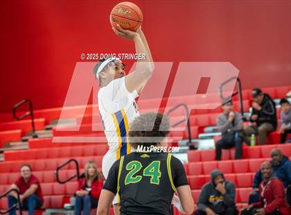Thumbnail 1 in Oakland Tech vs. Roosevelt (NORCAL ULTIMATE CHALLENGE) photogallery.