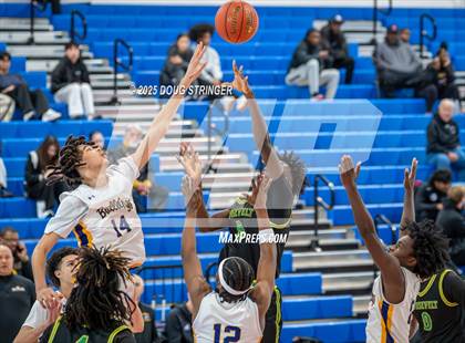 Thumbnail 3 in Oakland Tech vs. Roosevelt (NORCAL ULTIMATE CHALLENGE) photogallery.