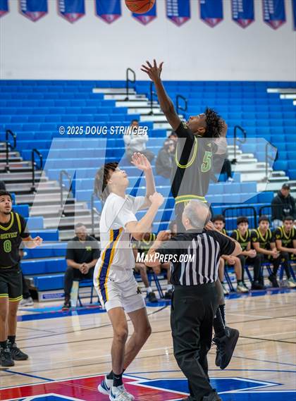 Thumbnail 3 in Oakland Tech vs. Roosevelt (NORCAL ULTIMATE CHALLENGE) photogallery.