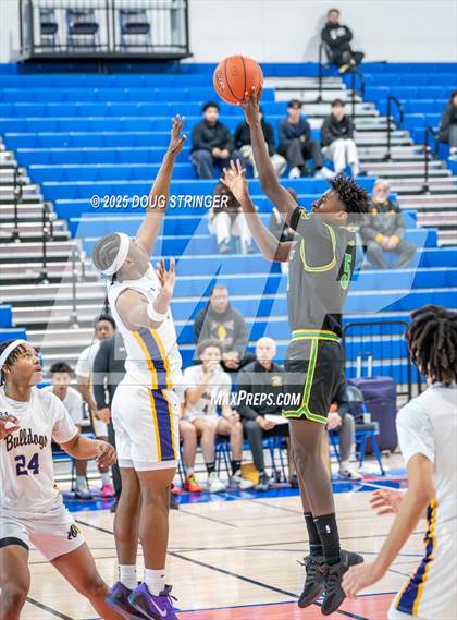 Thumbnail 1 in Oakland Tech vs. Roosevelt (NORCAL ULTIMATE CHALLENGE) photogallery.