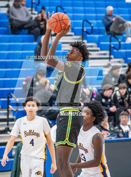 Thumbnail 3 in Oakland Tech vs. Roosevelt (NORCAL ULTIMATE CHALLENGE) photogallery.