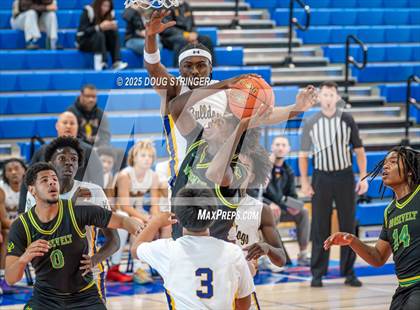 Thumbnail 3 in Oakland Tech vs. Roosevelt (NORCAL ULTIMATE CHALLENGE) photogallery.