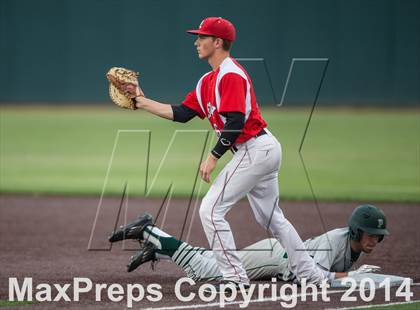 Thumbnail 3 in Mansfield Legacy vs. Prosper (UIL 4A Regional Semifinal Playoff) photogallery.