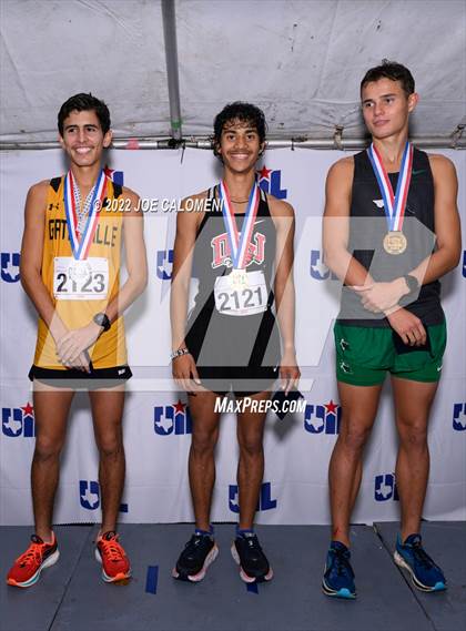 Thumbnail 3 in UIL Cross Country 4A Finals (5K) photogallery.