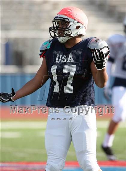Thumbnail 2 in IFAF Team USA Practice photogallery.