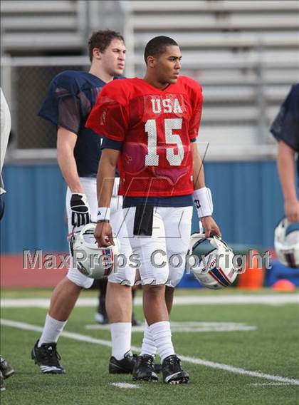 Thumbnail 1 in IFAF Team USA Practice photogallery.