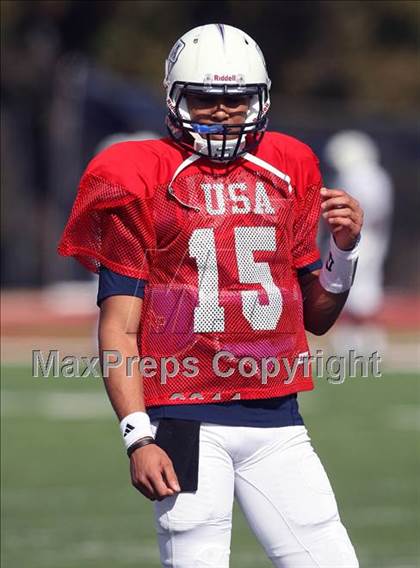 Thumbnail 1 in IFAF Team USA Practice photogallery.