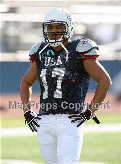 Thumbnail 3 in IFAF Team USA Practice photogallery.