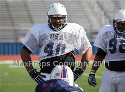 Thumbnail 3 in IFAF Team USA Practice photogallery.