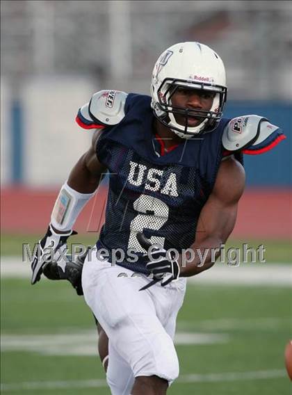 Thumbnail 3 in IFAF Team USA Practice photogallery.
