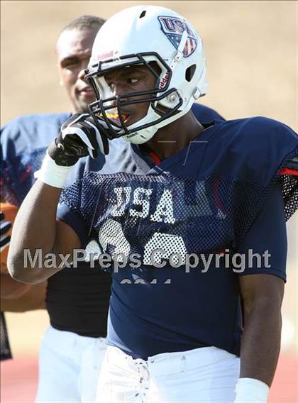 Thumbnail 3 in IFAF Team USA Practice photogallery.