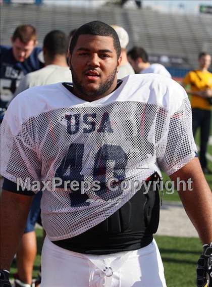 Thumbnail 3 in IFAF Team USA Practice photogallery.