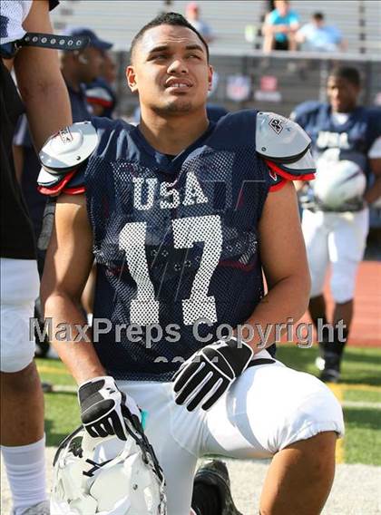 Thumbnail 1 in IFAF Team USA Practice photogallery.