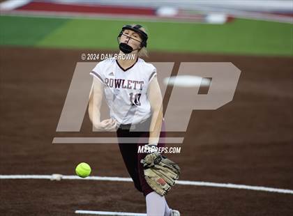 Thumbnail 3 in Rockwall-Heath vs Rowlett (UIL Region 2  Bi District) photogallery.