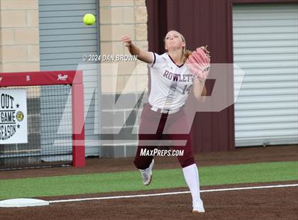 Thumbnail 2 in Rockwall-Heath vs Rowlett (UIL Region 2  Bi District) photogallery.
