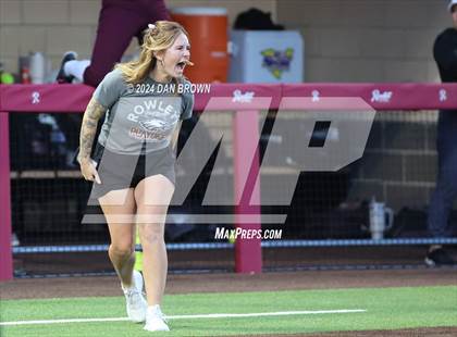 Thumbnail 1 in Rockwall-Heath vs Rowlett (UIL Region 2  Bi District) photogallery.