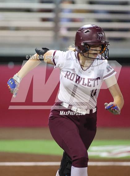 Thumbnail 1 in Rockwall-Heath vs Rowlett (UIL Region 2  Bi District) photogallery.