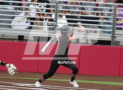 Thumbnail 2 in Rockwall-Heath vs Rowlett (UIL Region 2  Bi District) photogallery.