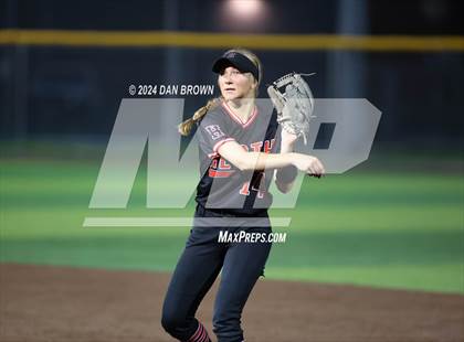 Thumbnail 1 in Rockwall-Heath vs Rowlett (UIL Region 2  Bi District) photogallery.