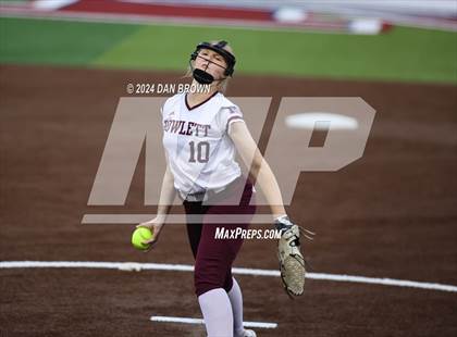 Thumbnail 3 in Rockwall-Heath vs Rowlett (UIL Region 2  Bi District) photogallery.