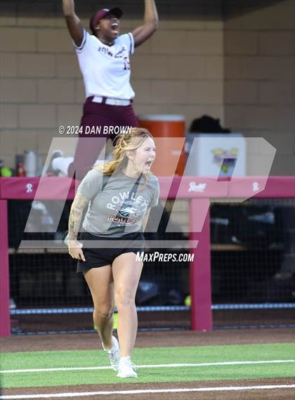 Thumbnail 3 in Rockwall-Heath vs Rowlett (UIL Region 2  Bi District) photogallery.