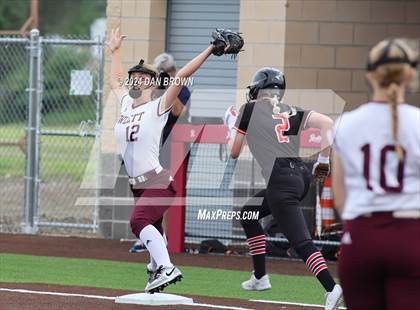 Thumbnail 3 in Rockwall-Heath vs Rowlett (UIL Region 2  Bi District) photogallery.