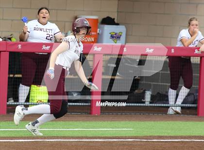 Thumbnail 1 in Rockwall-Heath vs Rowlett (UIL Region 2  Bi District) photogallery.