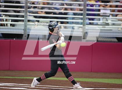 Thumbnail 1 in Rockwall-Heath vs Rowlett (UIL Region 2  Bi District) photogallery.