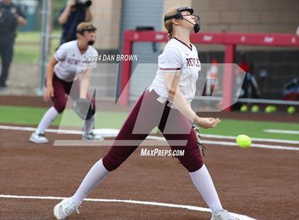 Thumbnail 3 in Rockwall-Heath vs Rowlett (UIL Region 2  Bi District) photogallery.