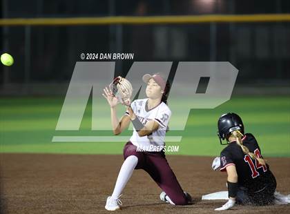 Thumbnail 2 in Rockwall-Heath vs Rowlett (UIL Region 2  Bi District) photogallery.